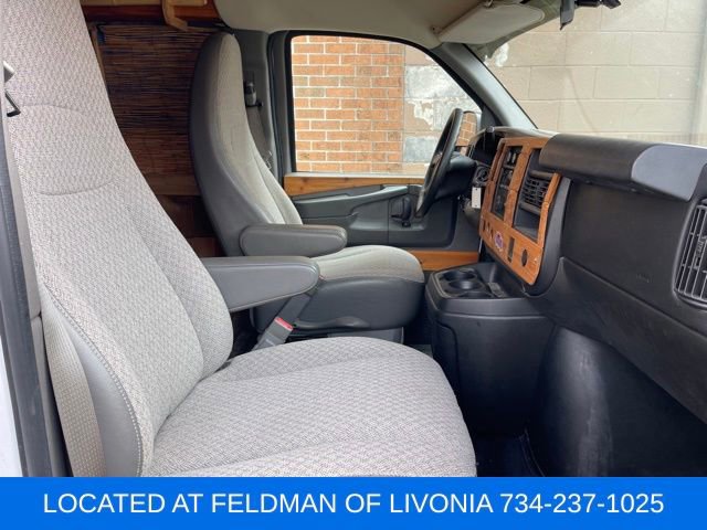 Used 2015 GMC Savana 2500 Work Van image 26