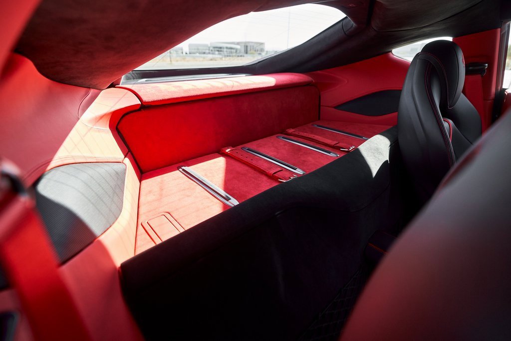 Used 2018 Ferrari 812 Superfast image 45