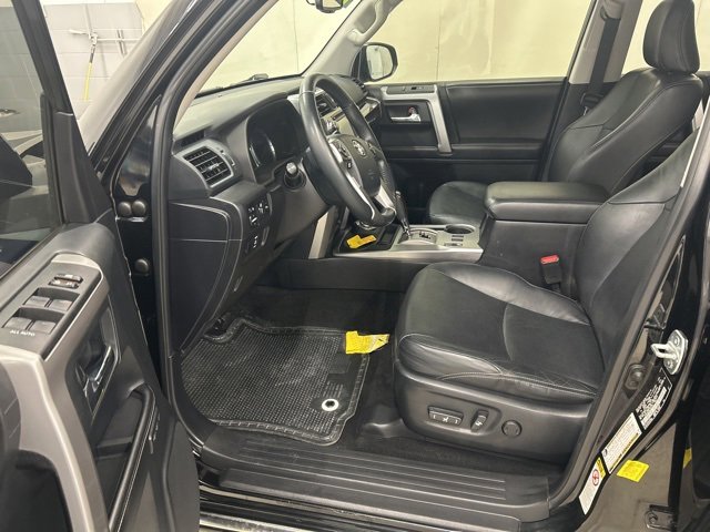 Used 2015 Toyota 4Runner 4WD image 9