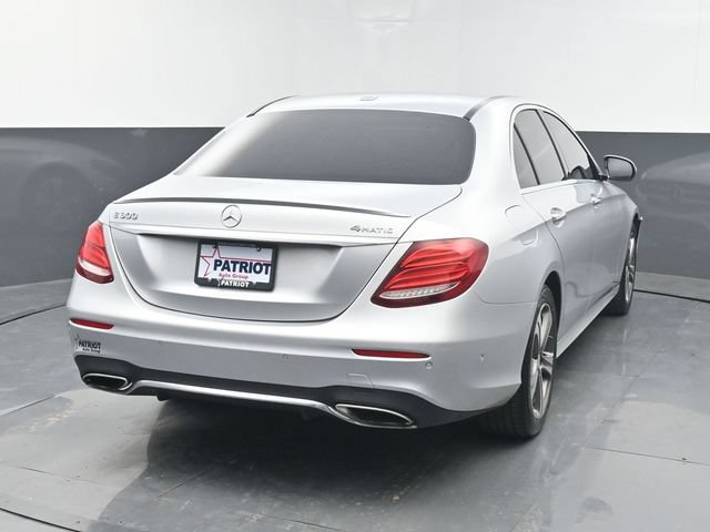 Used 2017 Mercedes-Benz E 300 4MATIC image 6