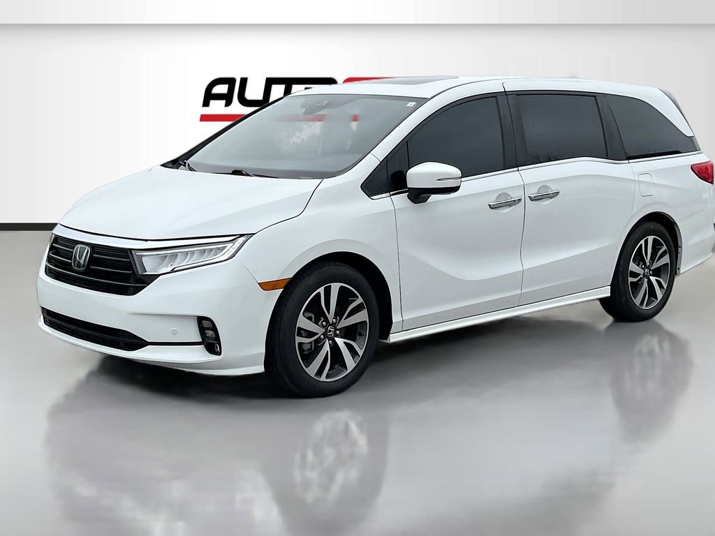 Used 2023 Honda Odyssey Touring image 3