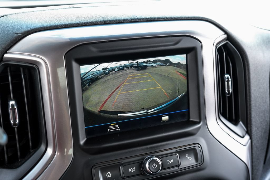 Used 2022 Chevrolet Silverado 1500 Custom w/ Safety Confidence Package AWD/4WD image 18