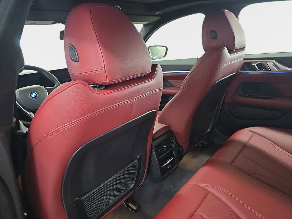Certified 2023 BMW i4 eDrive35 image 16