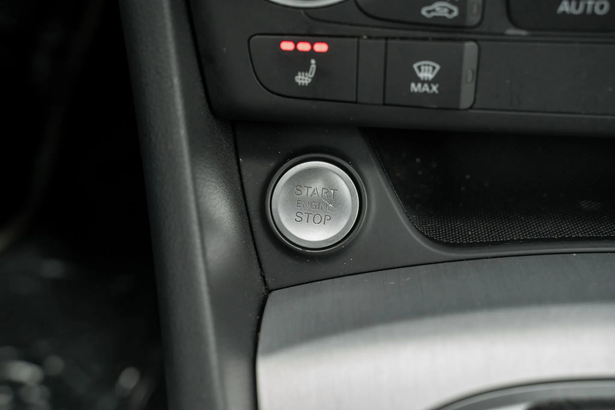 Used 2018 Audi Q3 2.0T Premium Plus w/ Premium Plus Package image 26