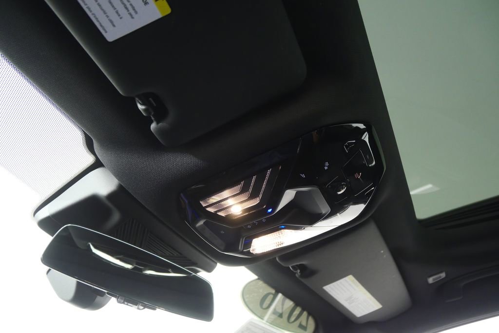 Certified 2026 BMW 530i RWD image 20