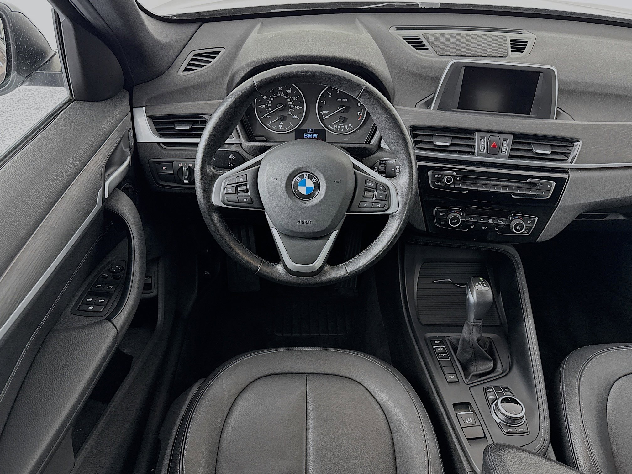 Used 2017 BMW X1 xDrive28i AWD/4WD image 23