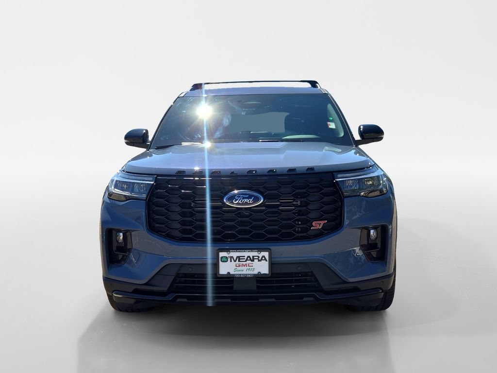 Used 2025 Ford Explorer ST w/ Sun And Sound Package AWD/4WD image 9