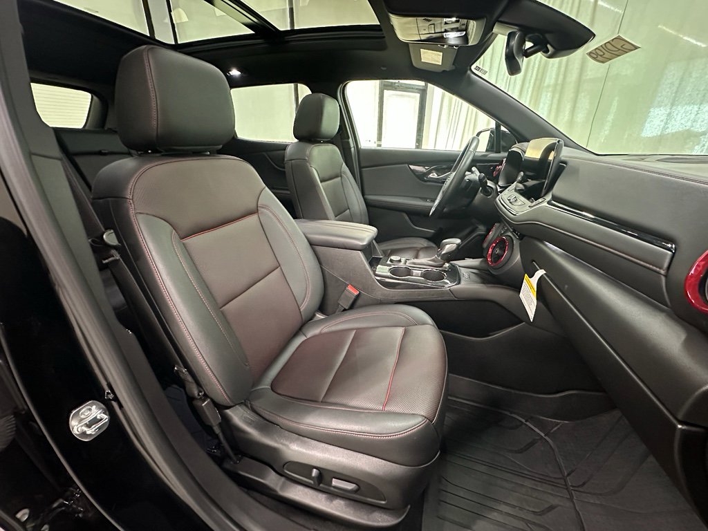Certified 2024 Chevrolet Blazer RS w/ Enhanced Convenience Package image 18