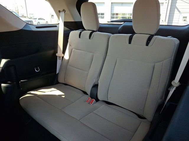 Used 2023 Ford Explorer XLT w/ Class IV Trailer Tow Package image 15