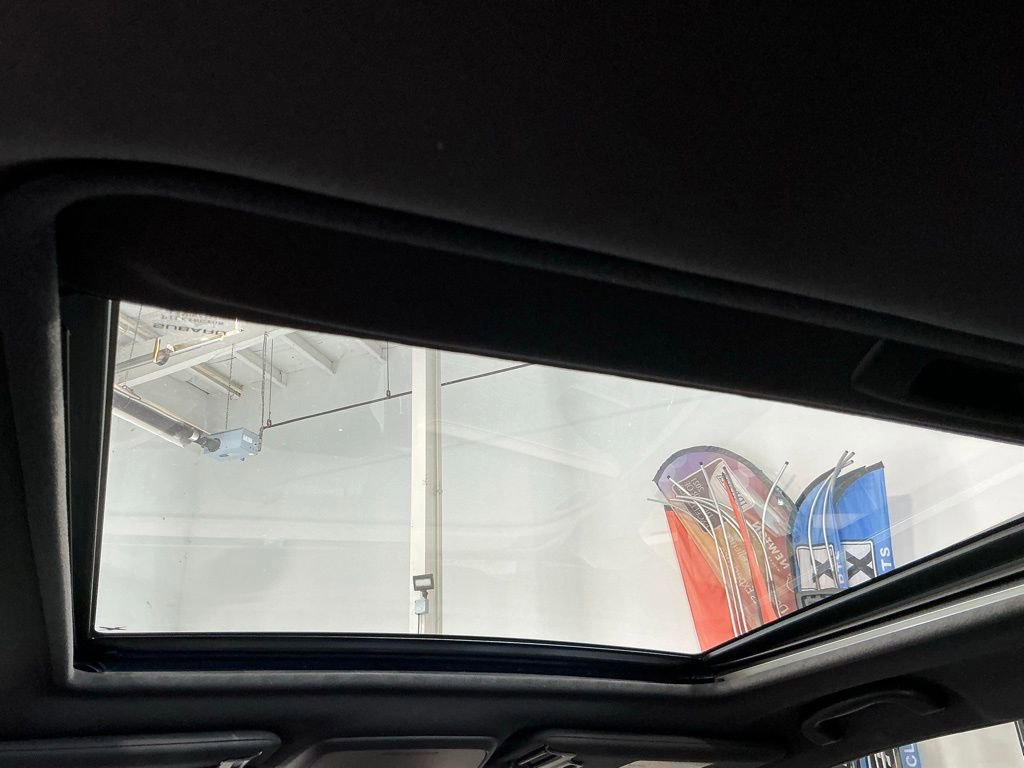 Used 2025 Subaru Forester Limited w/ Popular Package #1 AWD/4WD image 6