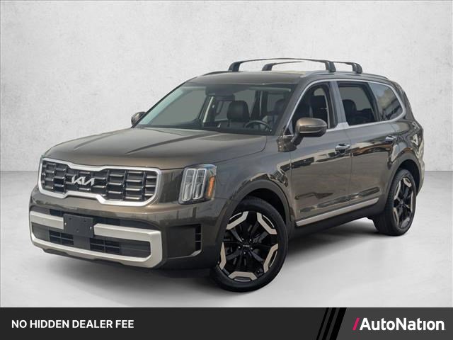 Used 2025 Kia Telluride S AWD/4WD image 1