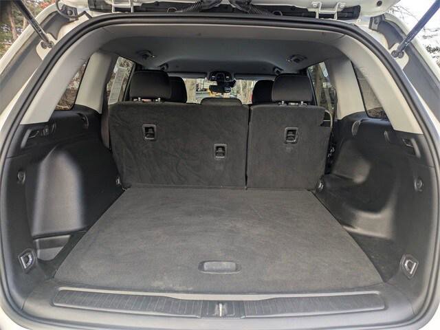 Certified 2023 Jeep Grand Cherokee Laredo image 33