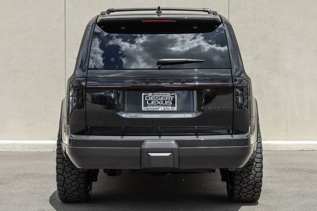 Used 2024 Lexus GX 550 w/ Accessory Package (2T) AWD/4WD image 4