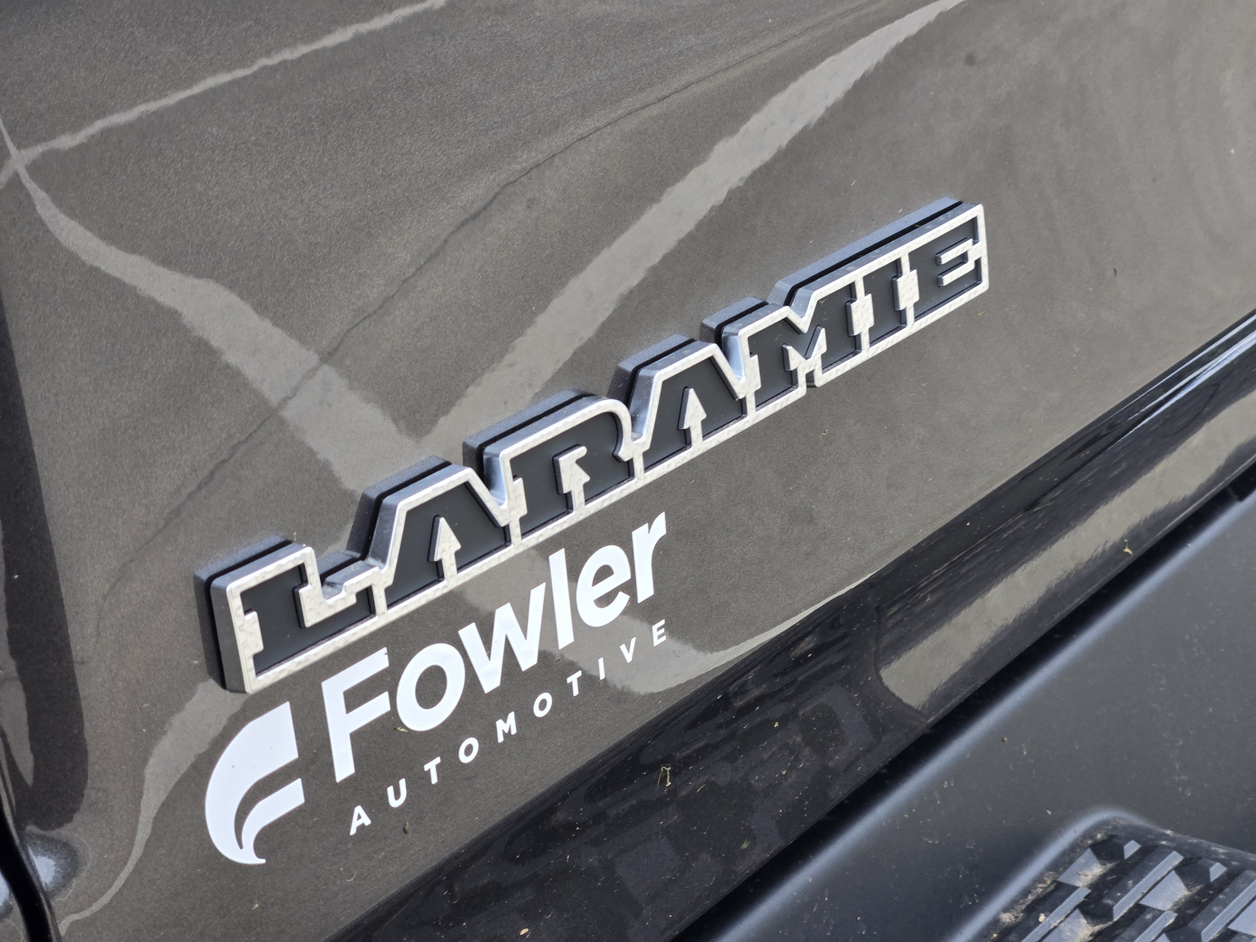 New 2026 RAM 1500 Laramie w/ Sport Appearance Package AWD/4WD image 9