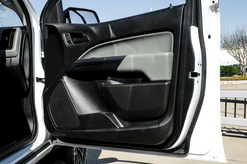 Used 2019 Chevrolet Colorado W/T image 37