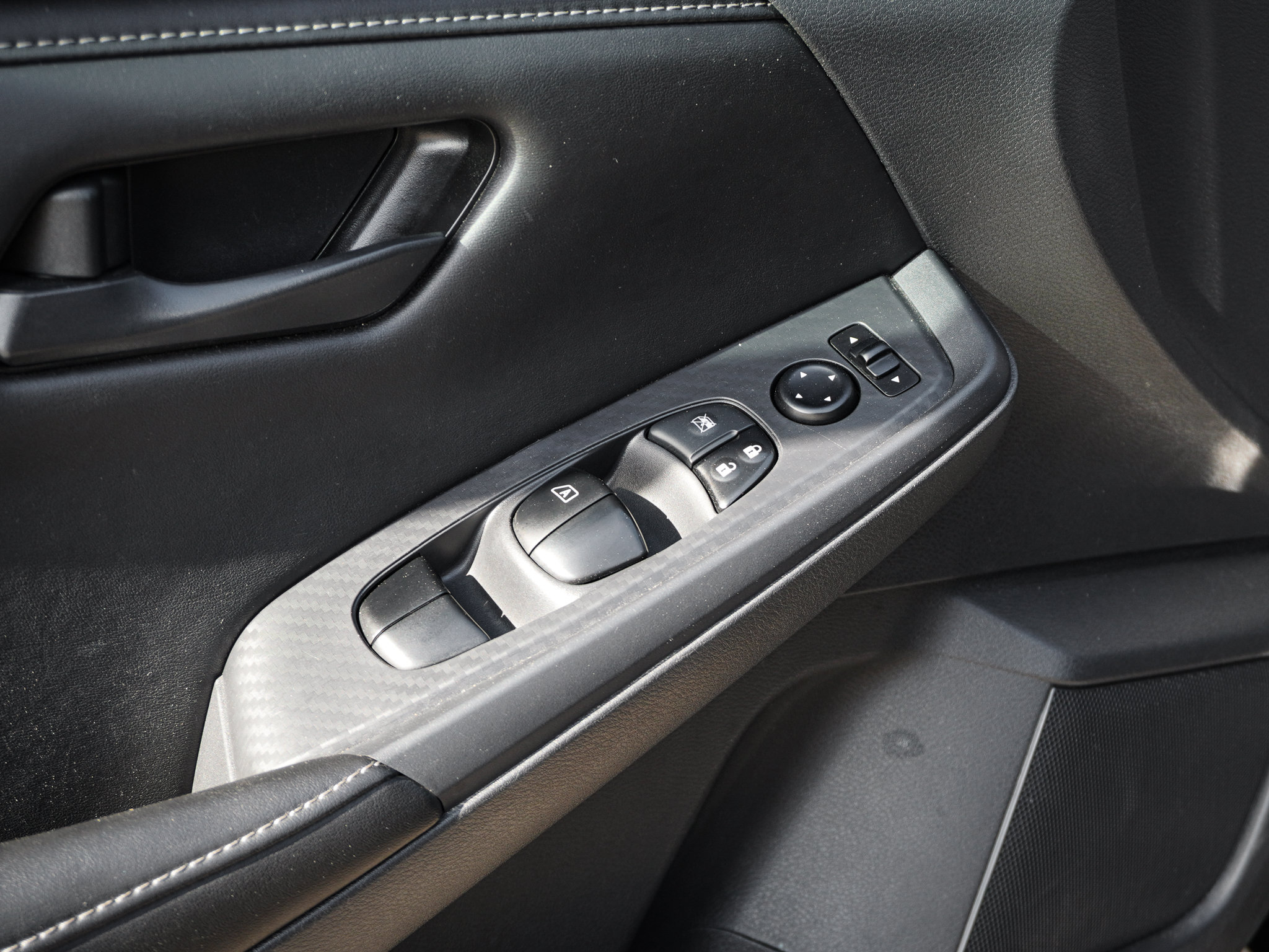 Used 2024 Nissan Sentra S FWD image 16