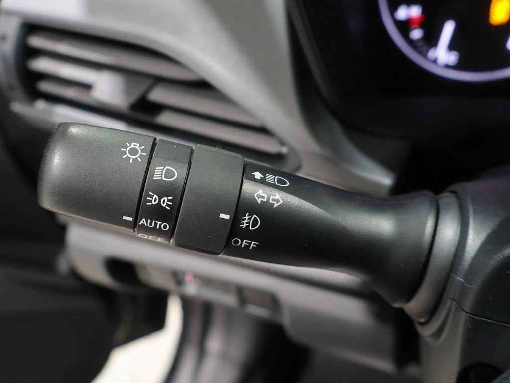 Used 2024 Subaru Crosstrek 2.0i Premium AWD/4WD image 36