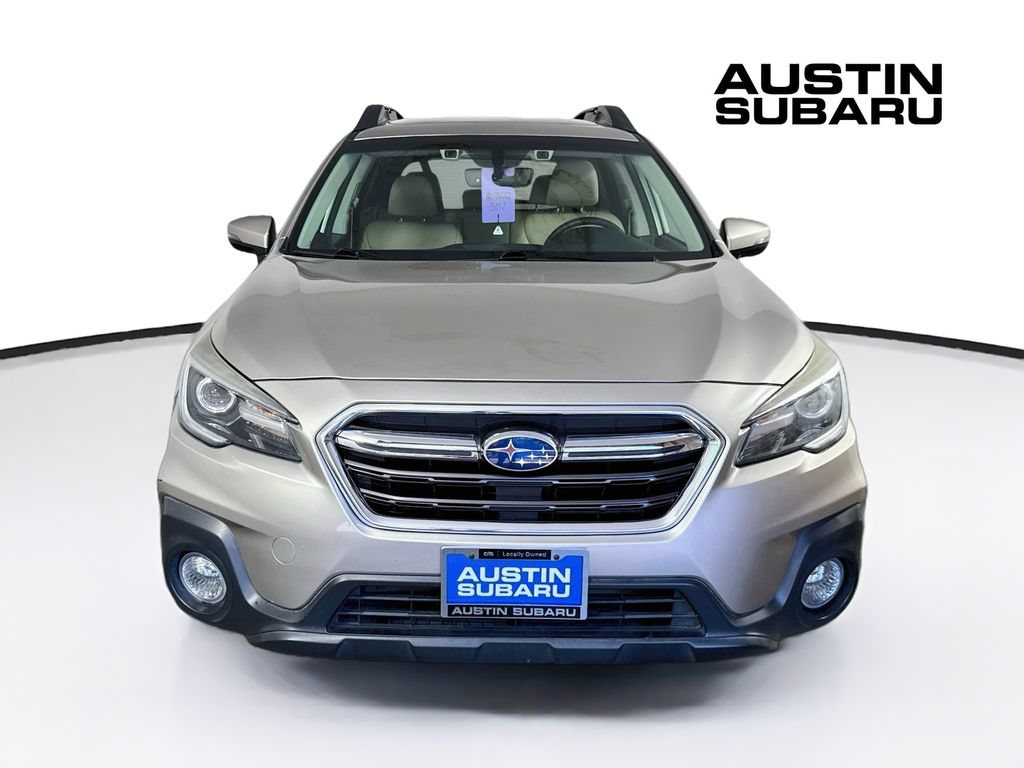 Used 2019 Subaru Outback 3.6R Limited w/ Popular Package #2 AWD/4WD image 2