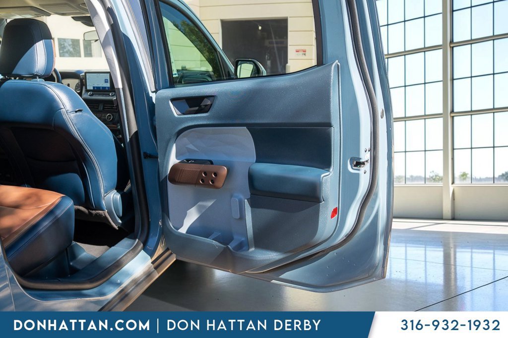Used 2022 Ford Maverick Lariat w/ Lariat Luxury Package AWD/4WD image 20