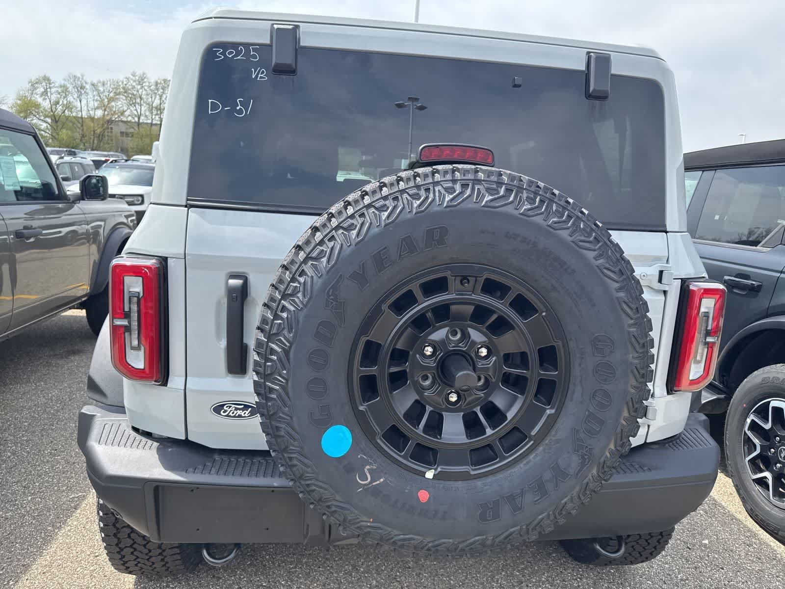 New 2026 Ford Bronco Badlands AWD/4WD image 12