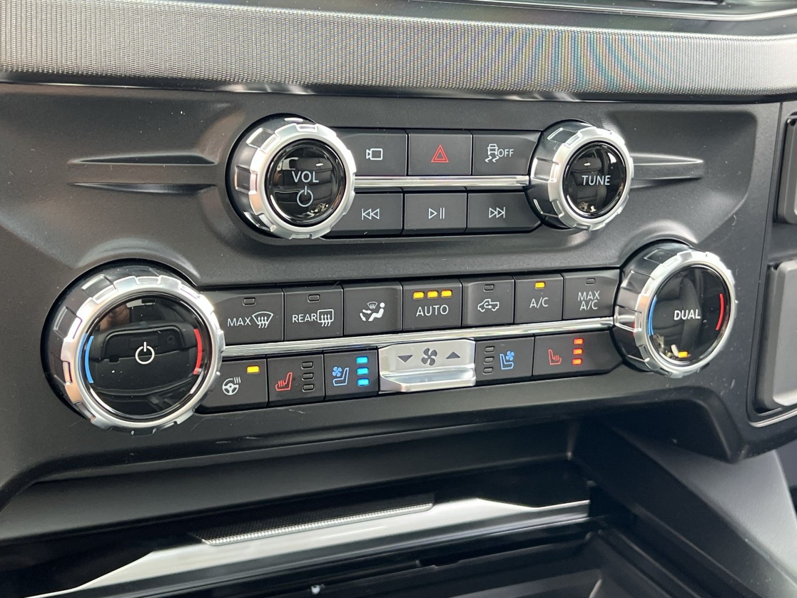 New 2026 Ford F450 Platinum AWD/4WD image 21