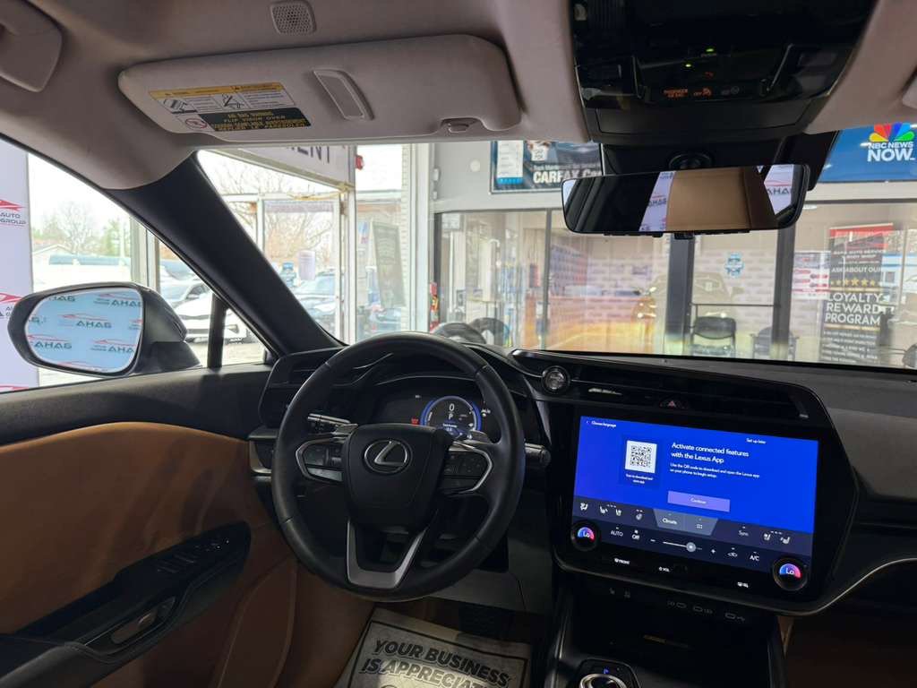 Used 2023 Lexus RZ 450e Premium w/ Technology Package image 27