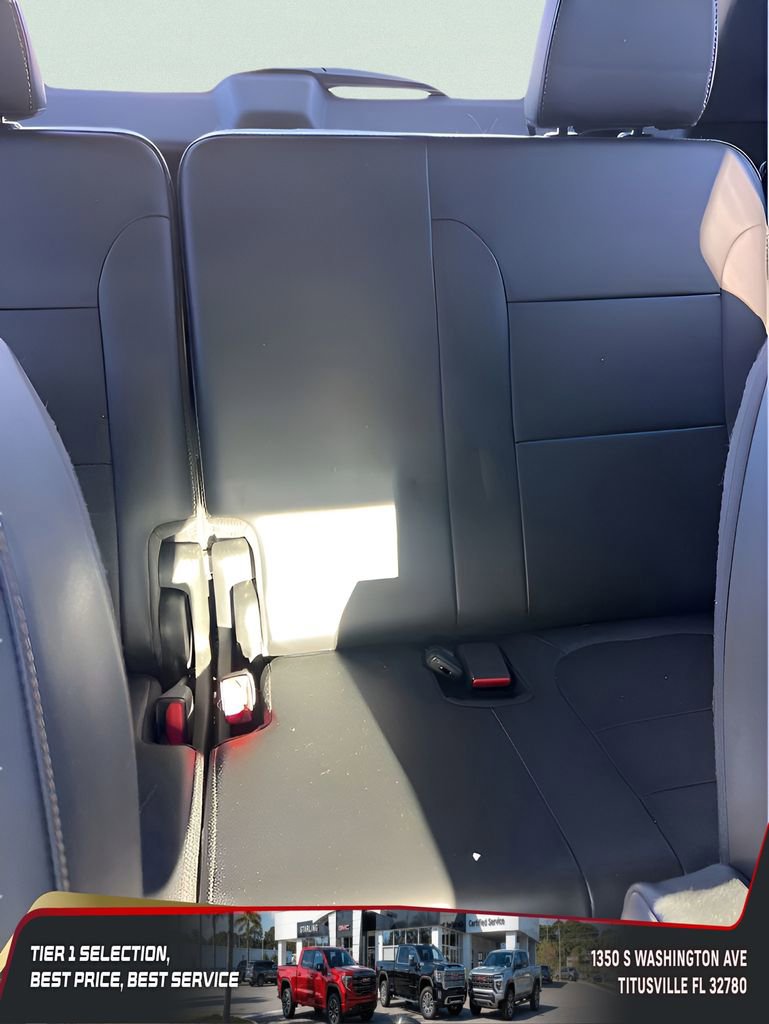 Used 2018 Chevrolet Traverse LT image 13