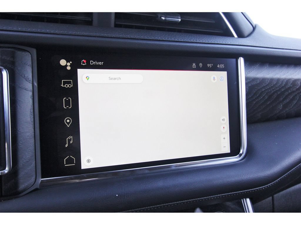 Used 2024 GMC Yukon Denali RWD image 23