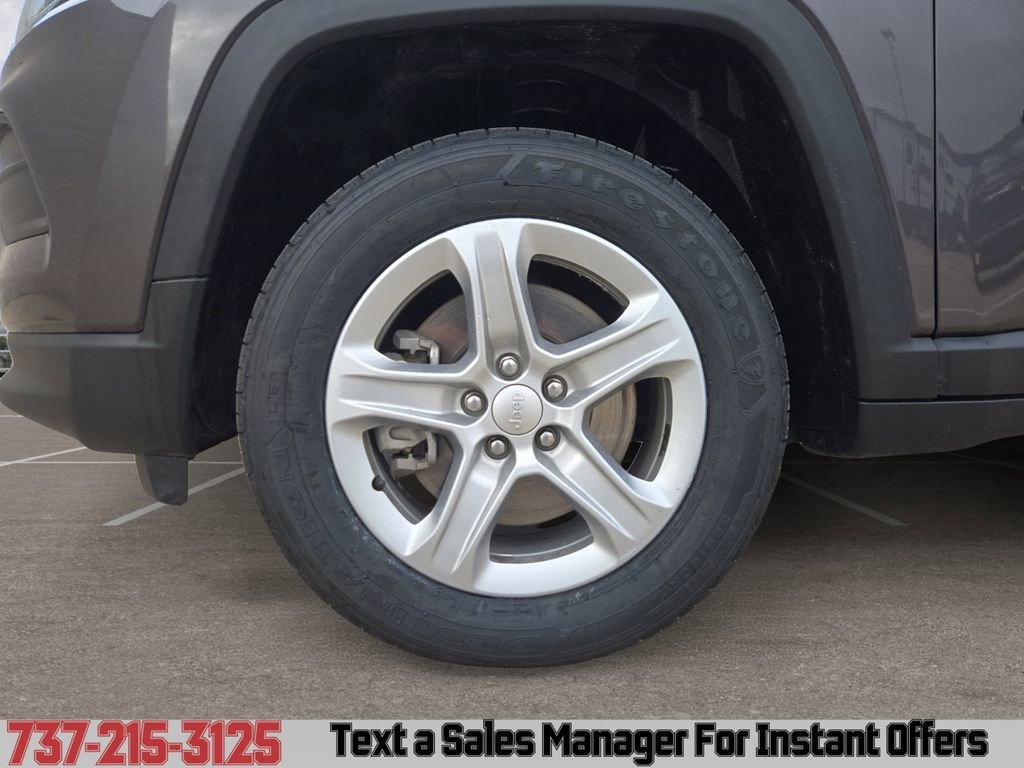 Used 2023 Jeep Compass Sport image 14
