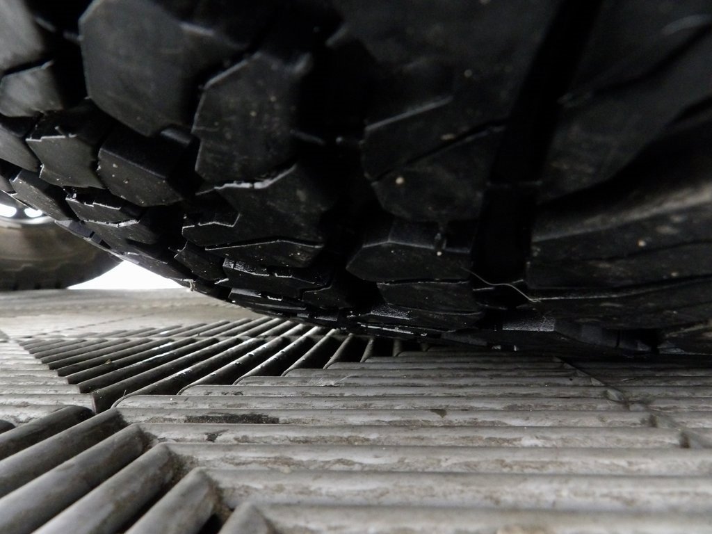 Used 2023 Jeep Wrangler Unlimited Rubicon 392 w/ Xtreme Recon 35" Tire Package image 8