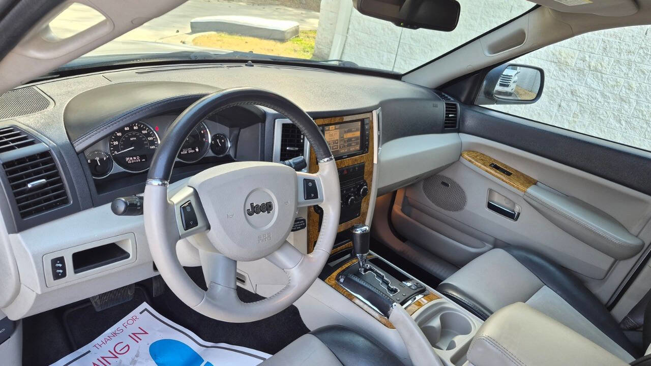 Used 2009 Jeep Grand Cherokee Limited image 52