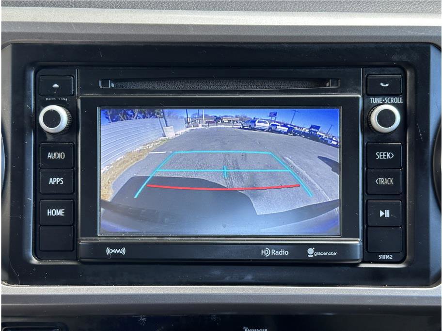 Used 2017 Toyota Tacoma SR5 image 23