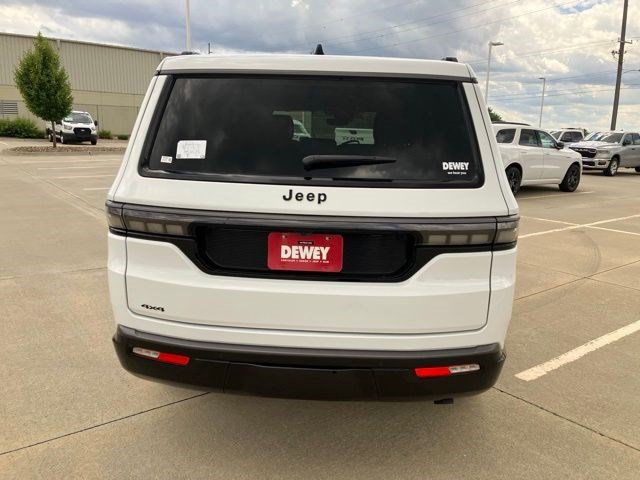 New 2026 Jeep Grand Wagoneer Limited AWD/4WD image 7