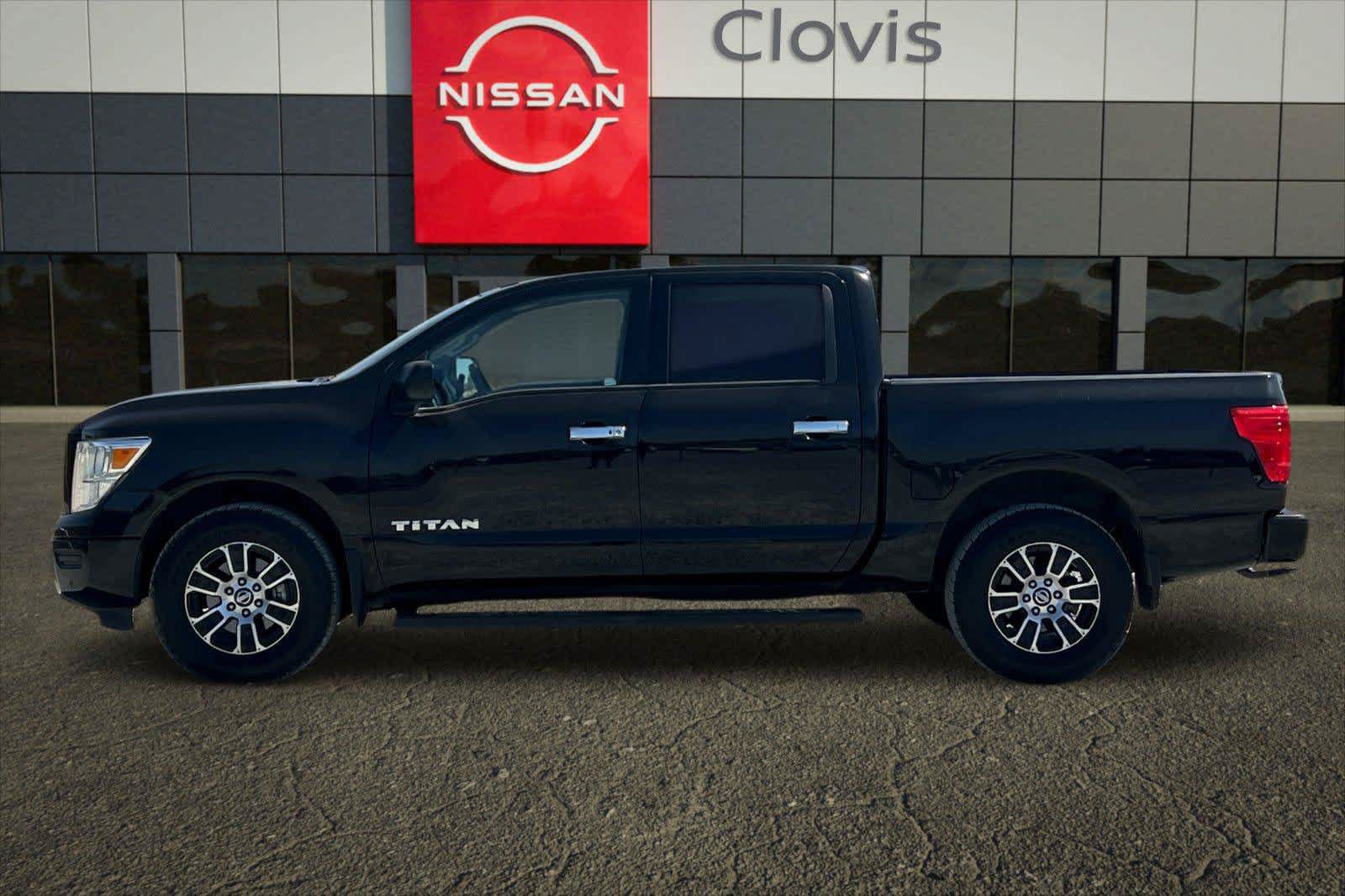 Used 2021 Nissan Titan SV w/ SV Convenience Package AWD/4WD image 6