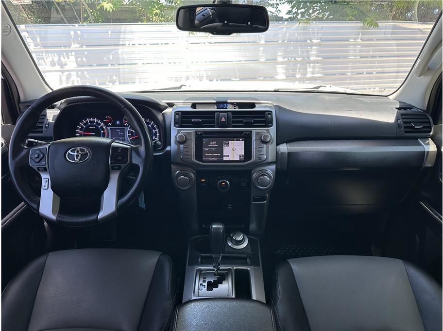 Used 2017 Toyota 4Runner SR5 Premium AWD/4WD image 19