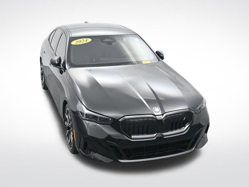 Used 2024 BMW i5 eDrive40i w/ M Sport Package image 25