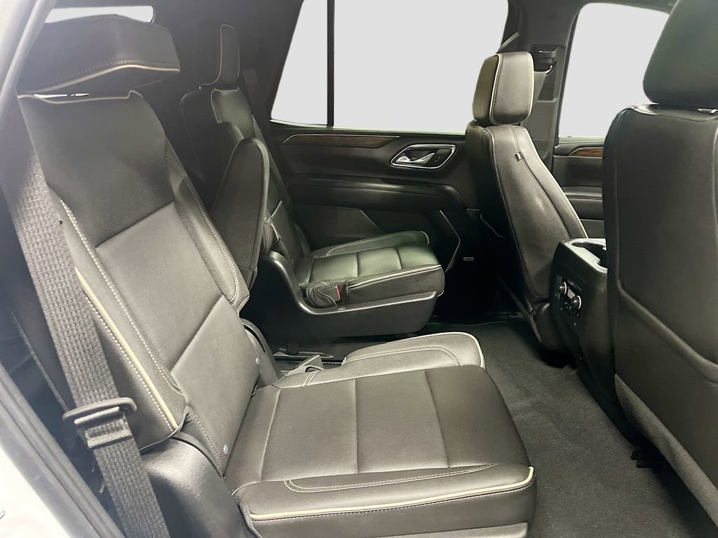 Used 2023 Chevrolet Tahoe Premier AWD/4WD image 30