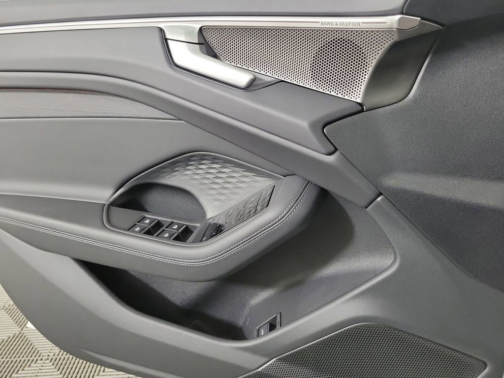 New 2026 Audi A6 Premium Plus AWD/4WD image 23