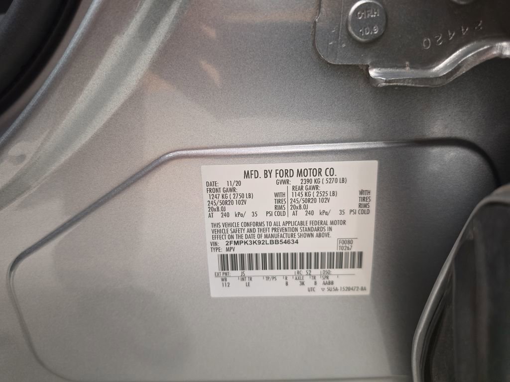 Used 2020 Ford Edge Titanium image 34