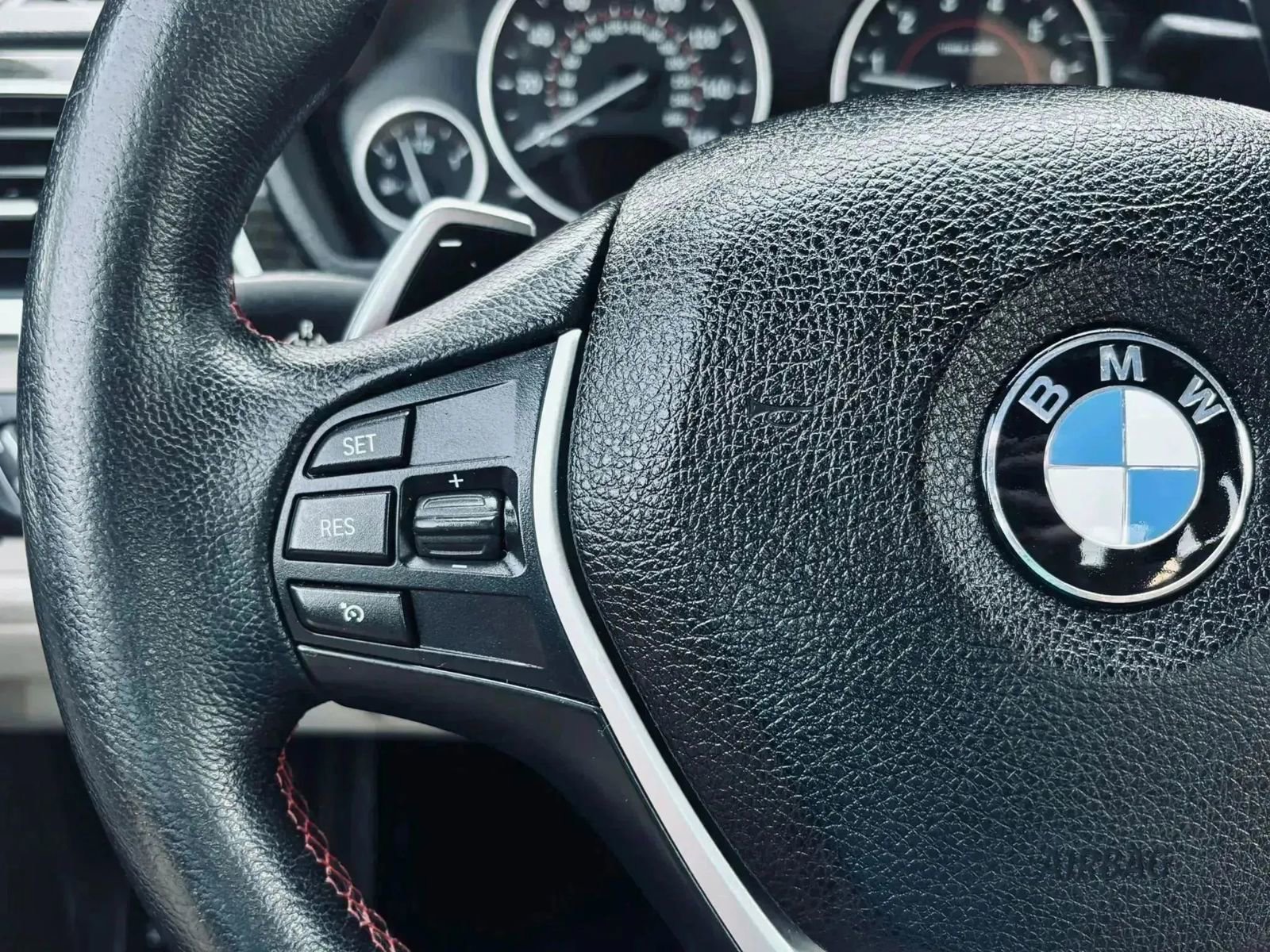 Used 2016 BMW 328i xDrive Sedan AWD/4WD image 26
