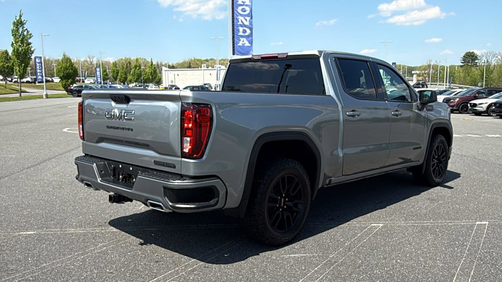 Used 2023 GMC Sierra 1500 Elevation w/ X31 Off-Road Package AWD/4WD image 6
