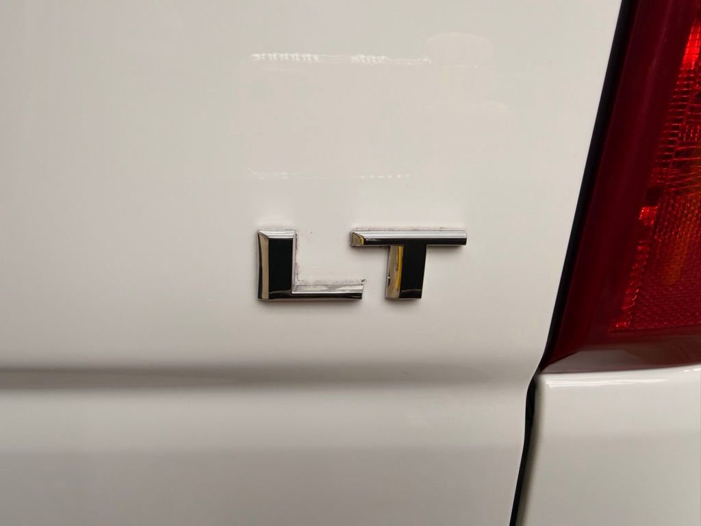 Used 2025 Chevrolet Silverado 1500 LT image 12