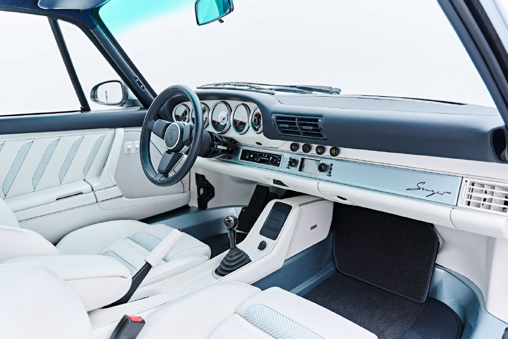 Used 1990 Porsche 911 Carrera image 54