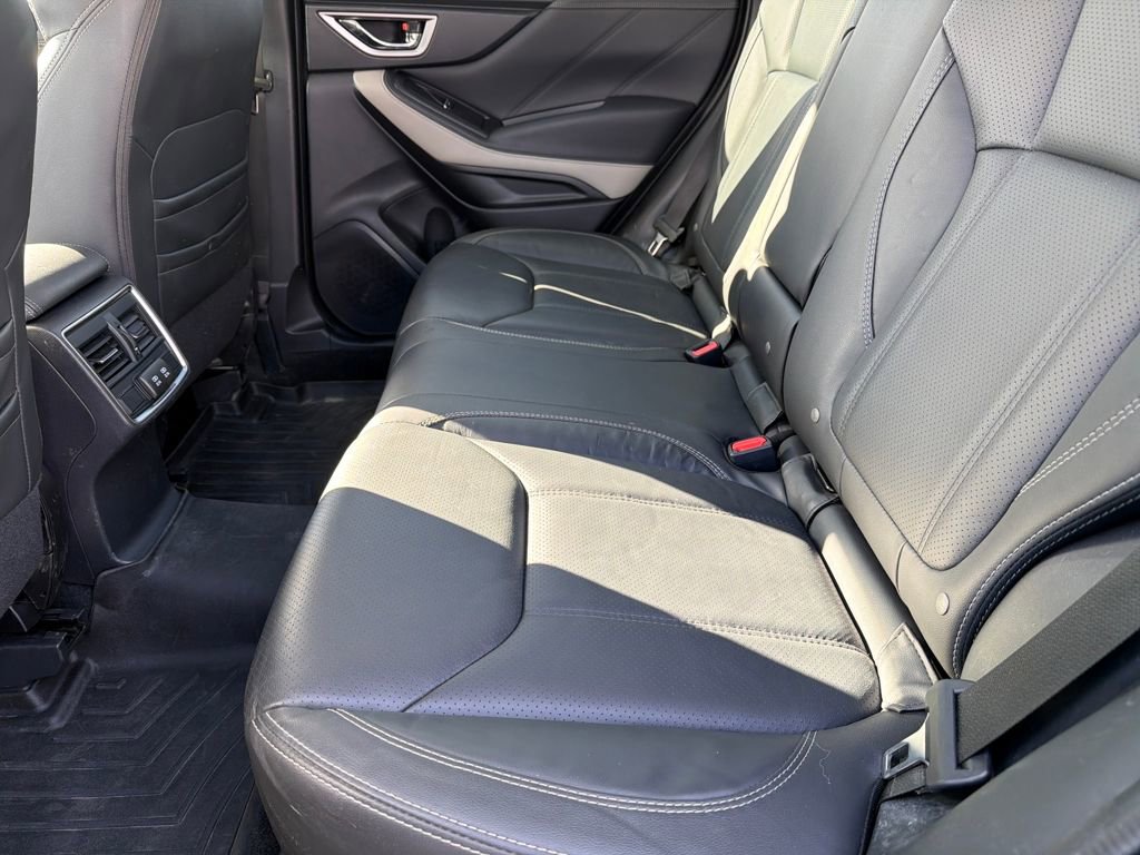 Certified 2022 Subaru Forester Limited image 25