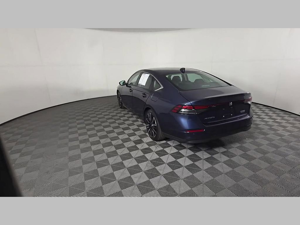 Used 2023 Honda Accord Touring image 40