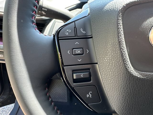 New 2026 Toyota Prius Plug-In Hybrid FWD image 29