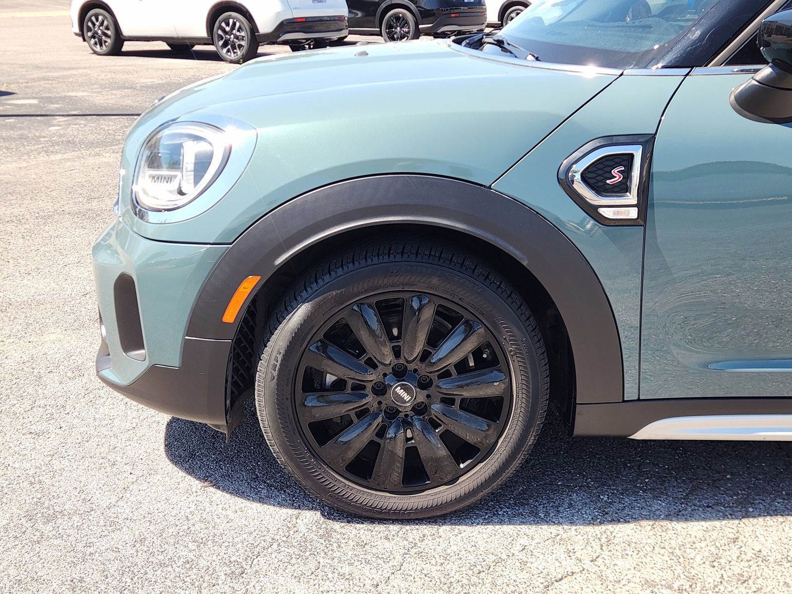 Used 2022 MINI Cooper Countryman S w/ Signature Upholstery Package image 9