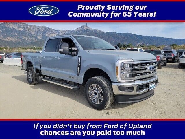 New 2026 Ford F250 Lariat w/ FX4 Off-Road Package image 1