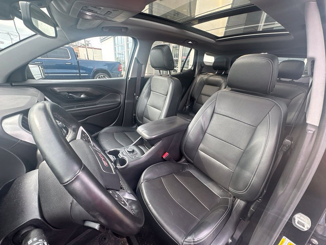 Used 2023 GMC Terrain SLT w/ Tech Package AWD/4WD image 18
