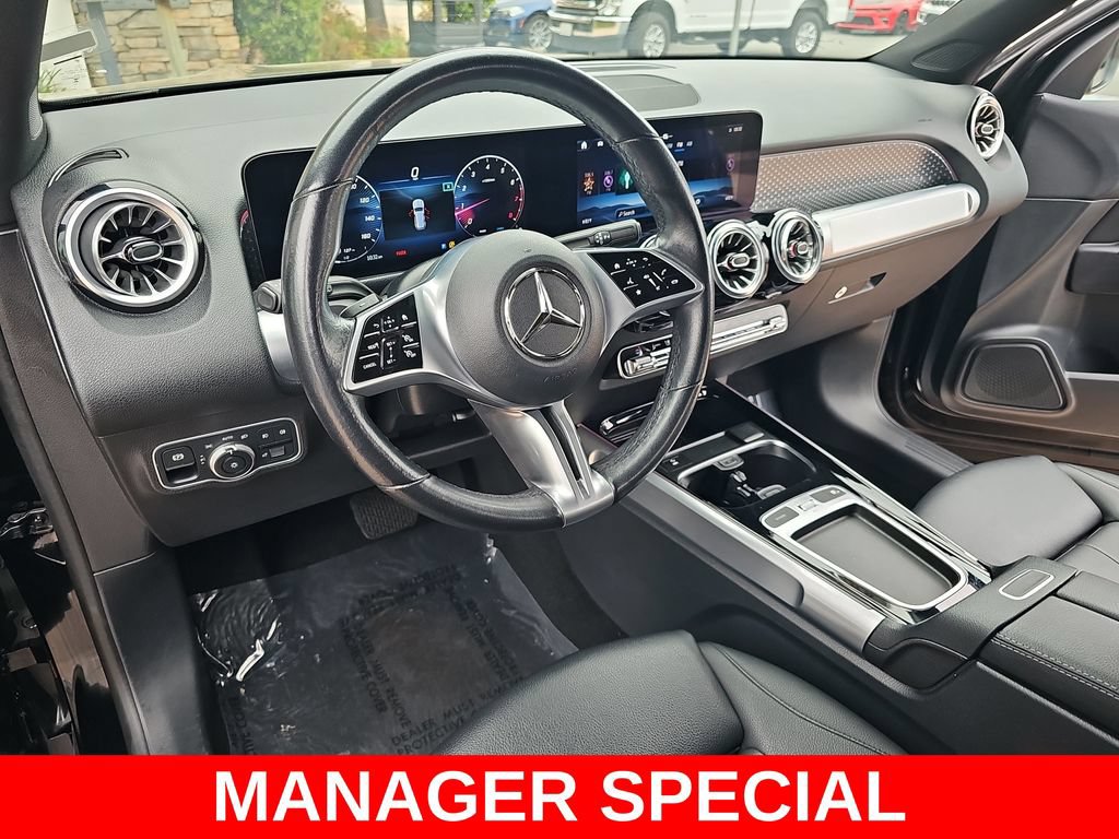 Used 2025 Mercedes-Benz GLB 250 image 16